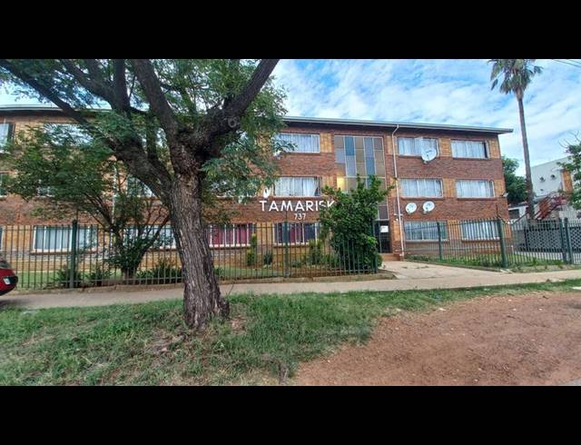 2 BEDROOM APARTMENT FOR SALE IN DASPOORT